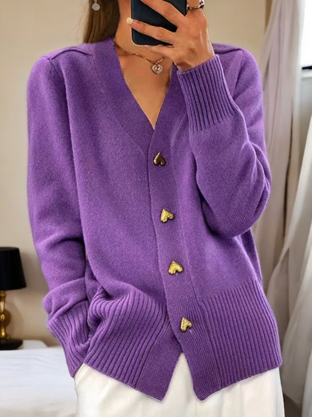 Thalia - Heart-Shaped Button Cardigan