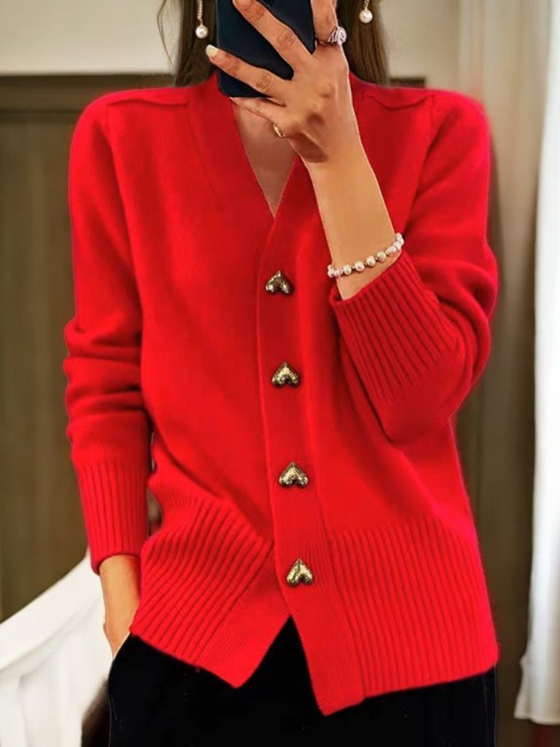 Thalia - Heart-Shaped Button Cardigan